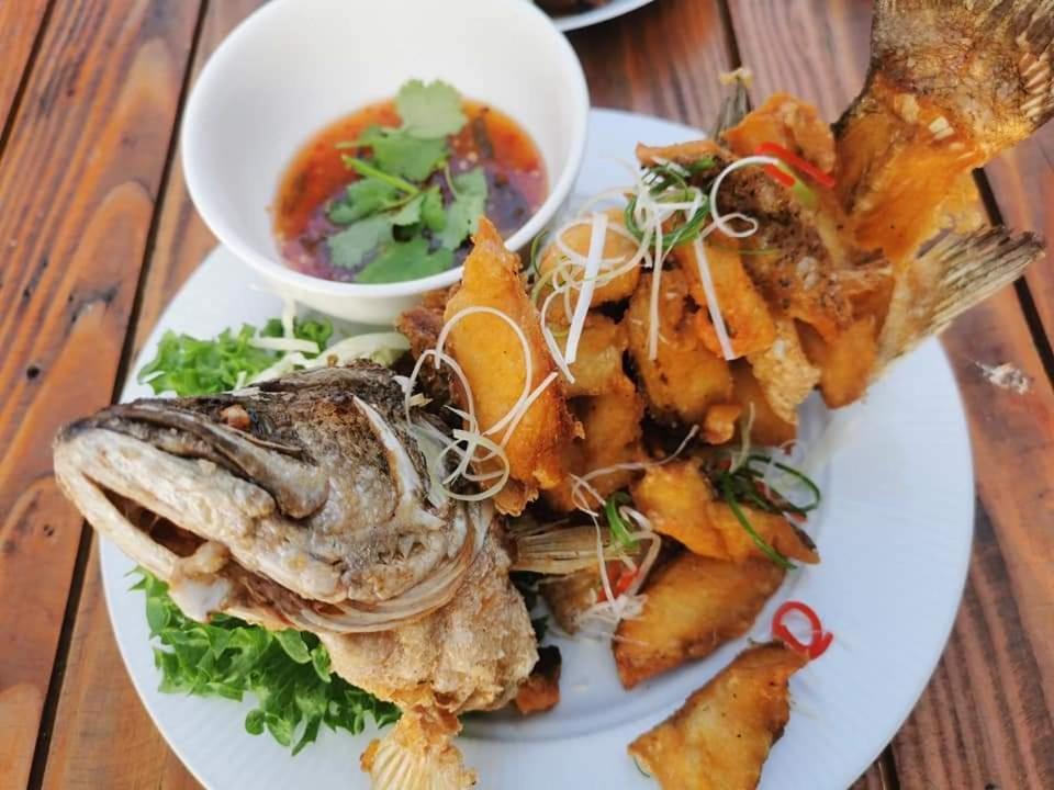 Nangkam Boutique Donsak Hotel Ban Pheng Krong ภายนอก รูปภาพ