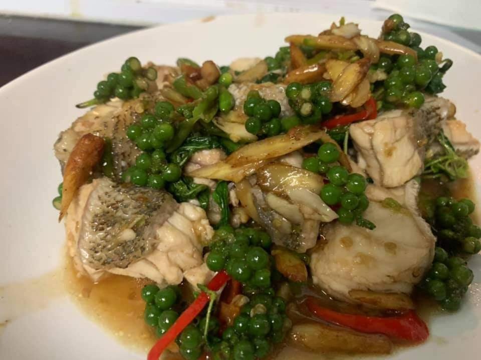 Nangkam Boutique Donsak Hotel Ban Pheng Krong ภายนอก รูปภาพ