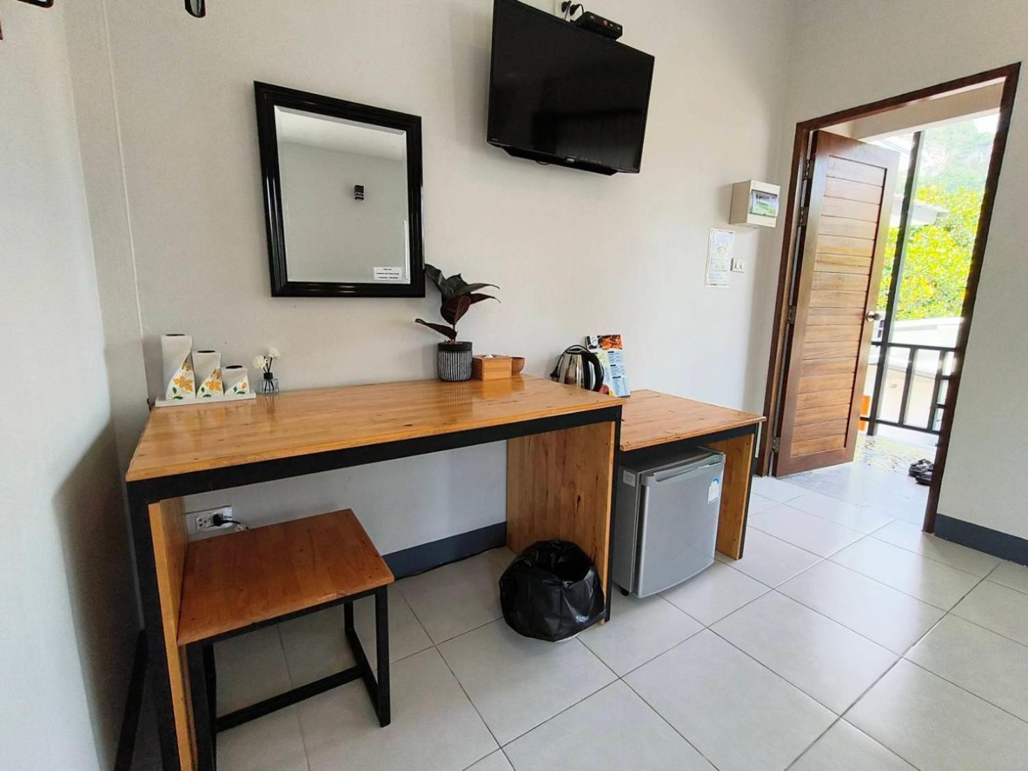 Nangkam Boutique Donsak Hotel Ban Pheng Krong ภายนอก รูปภาพ